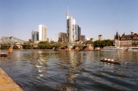 Cityufer: Main in Frankfurt