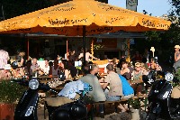 Orange Beach Frankfurt: Konzert der Band Grapefruit United