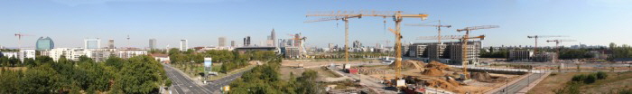 Blick vom Messeparkhaus über das Frankfurter Europaviertel Blick vom Messeparkhaus über das Frankfurter Europaviertel