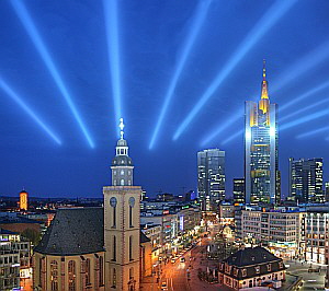 Luminale 2008: Strahlenkranz an der Hauptwache